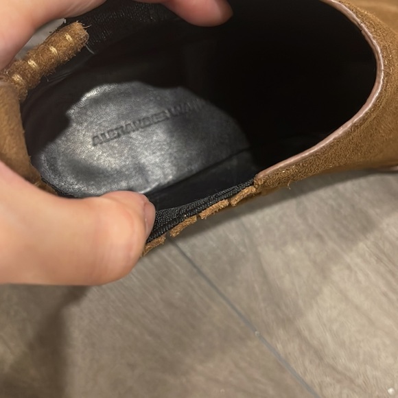 These heels - Picture 5 of 7